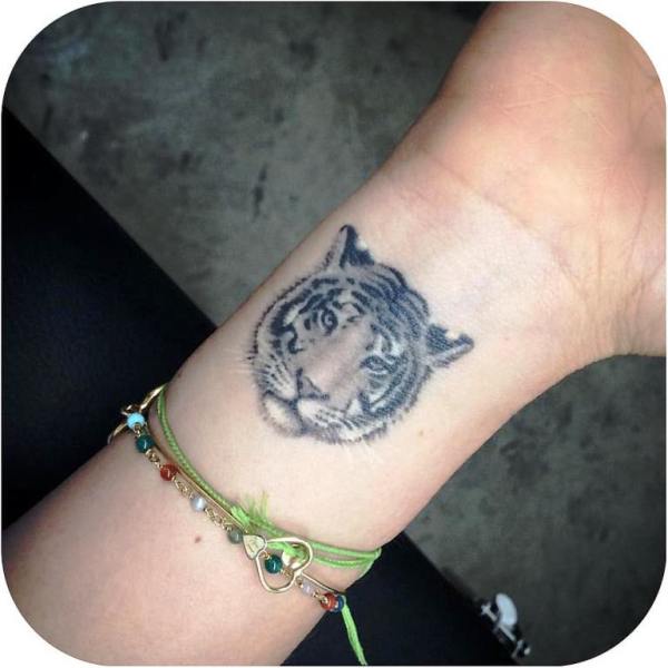 Tiger Wrist Tattoo Design